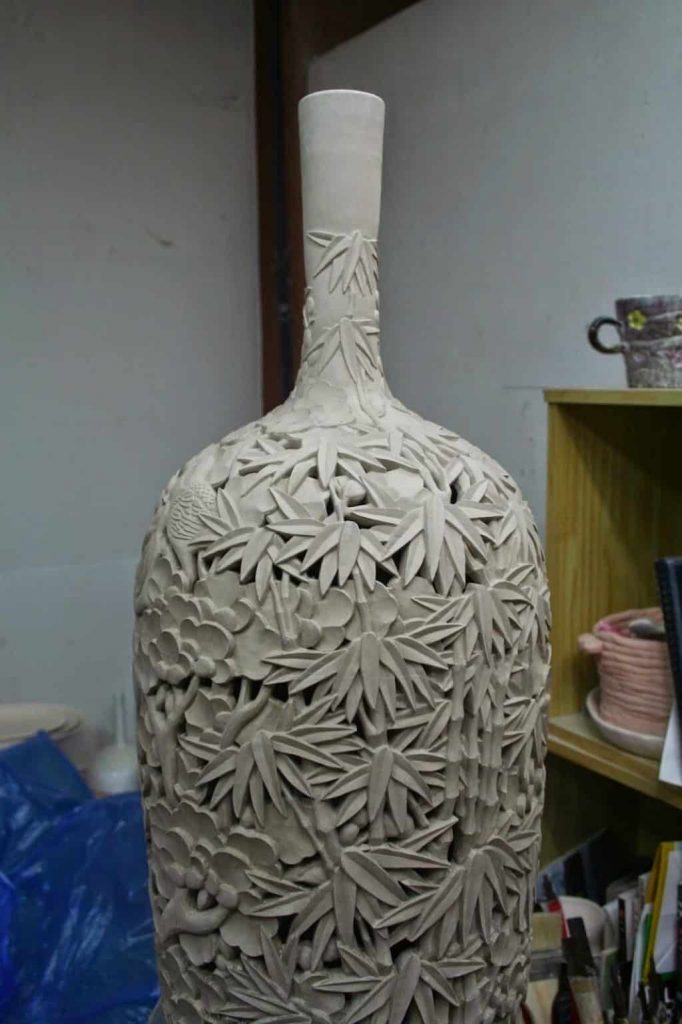 Freshly Carved Double-Walled Bamboo Bottle Jeon Seong Keun
